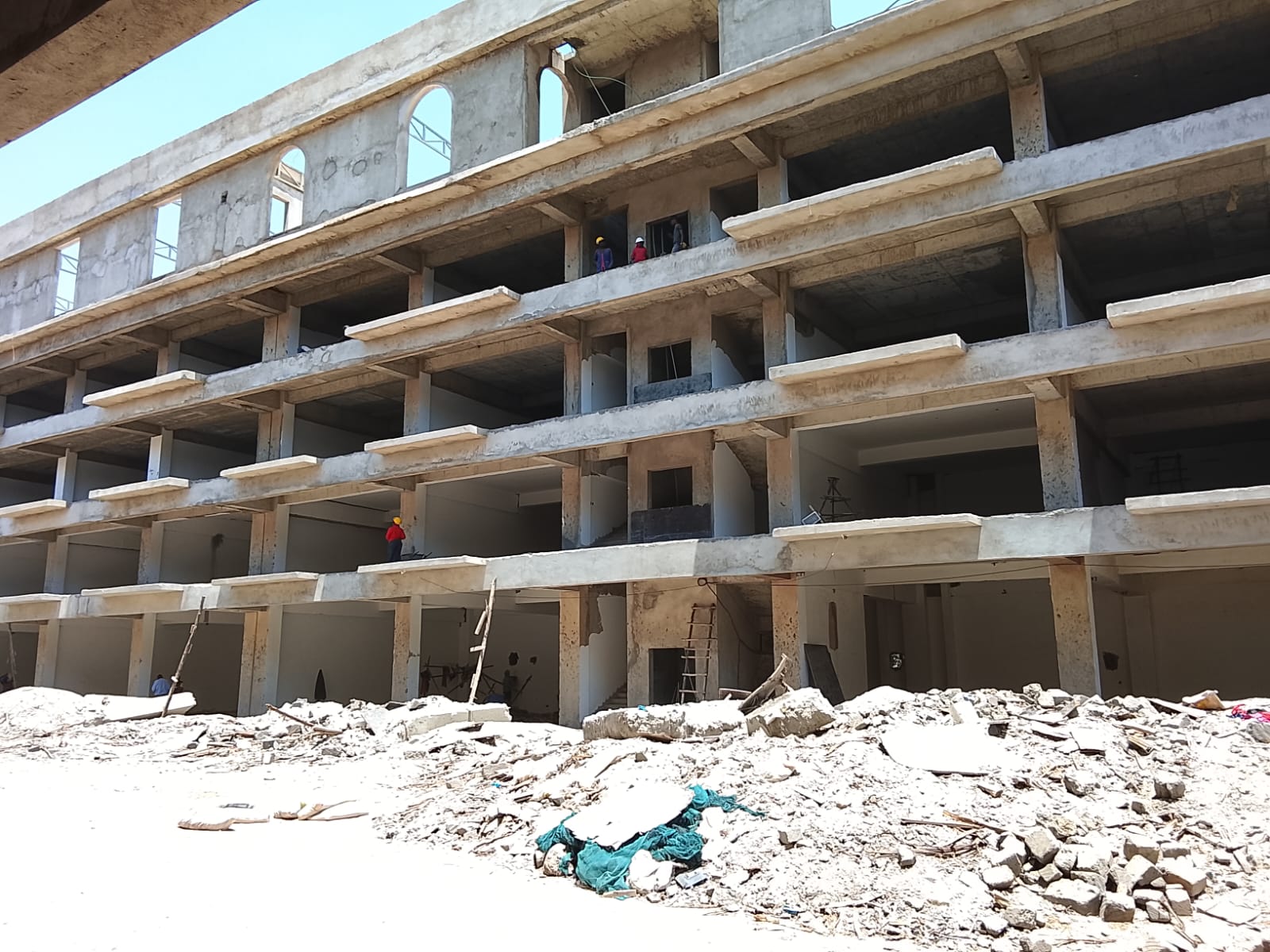 Contemporary 600 SQFT Shop/Office Space for Rent in Hurlingham