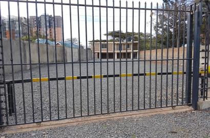 Contemporary Car Yard & Commercial Premises – 1 Acre for Rent in Ngong Racecourse