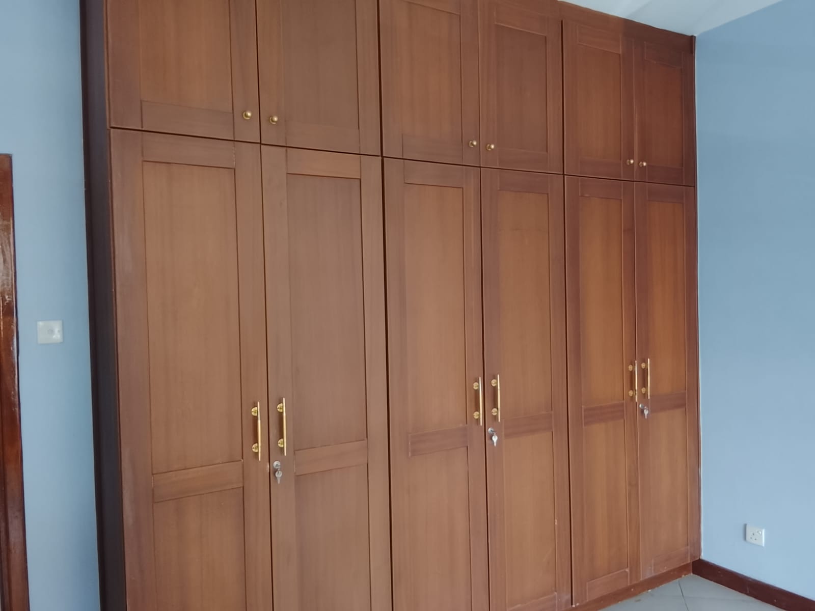Prime 3 Bedroom Office for Sale in Hurlingham