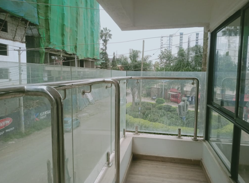 Family Friendly 3 Bedroom Apartment with DSQ in Parklands