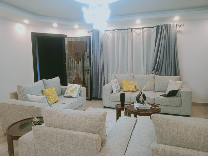 Spacious 2 Bedroom Apartments in Riverside Drive