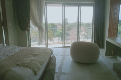 Distinctive 3 Bedroom Apartments in Riverside Drive