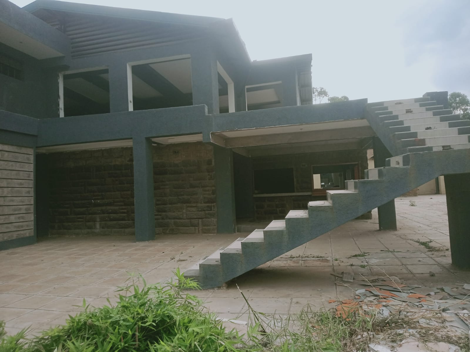 Sophiscated Commercial Property for Lease in Rongai,Malindi Road