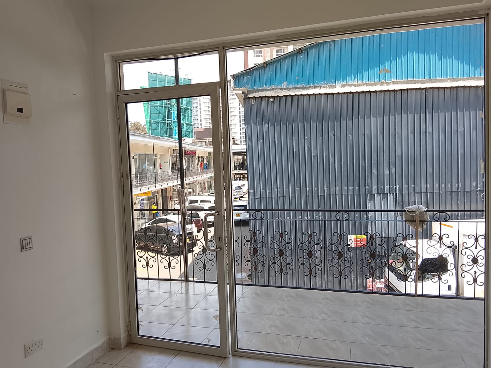Prestigious Shop Space for Rent in Hurlingham