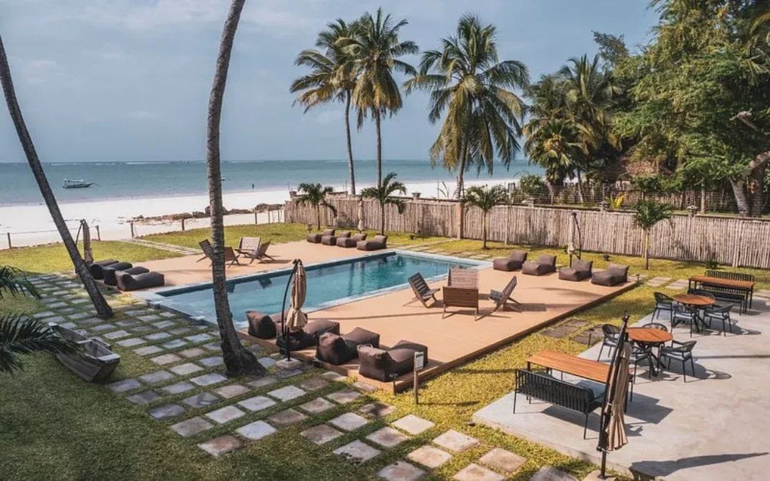 Discover over 30  stunning options  holiday villas available for August Gate aways. in Diani.
